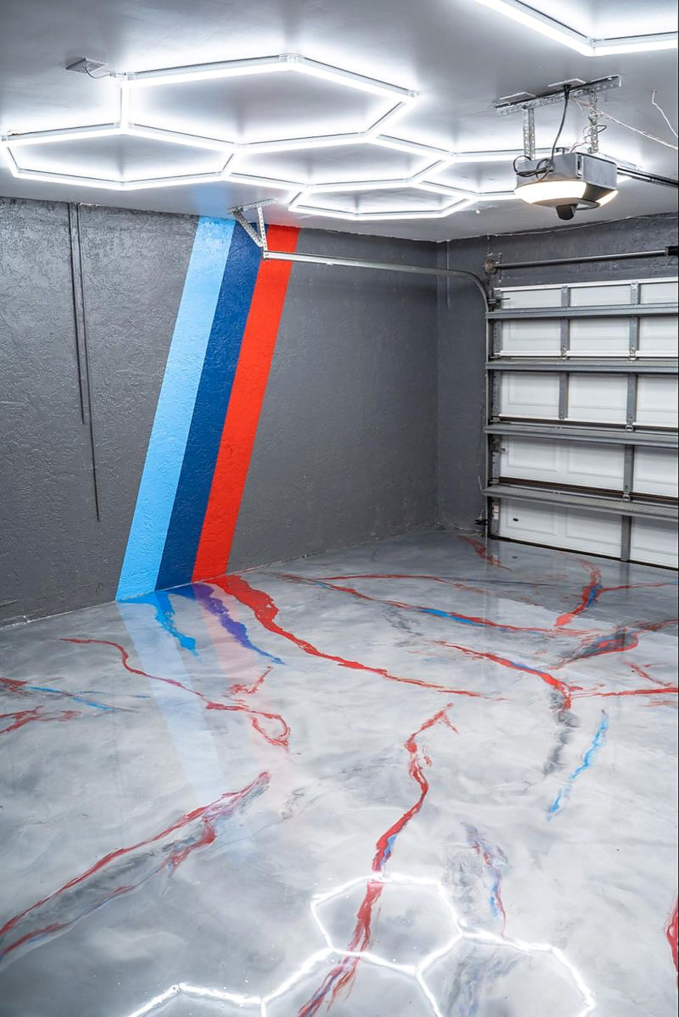 Garage with walls painted to match the epoxy floor